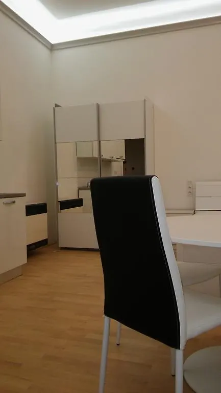 Prague Apartment Reznicka 3