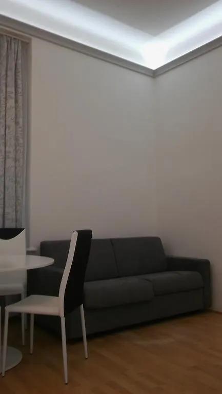Prague Apartment Reznicka 3