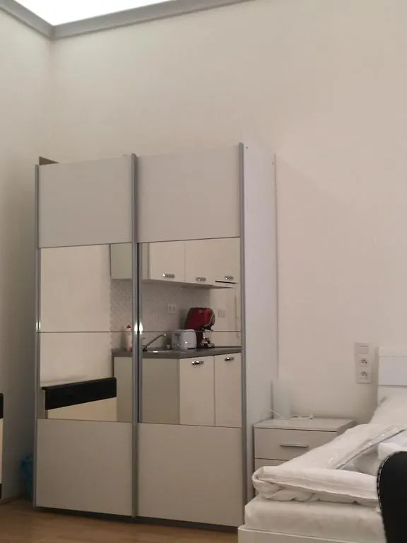 Prague Apartment Reznicka 3 0*,